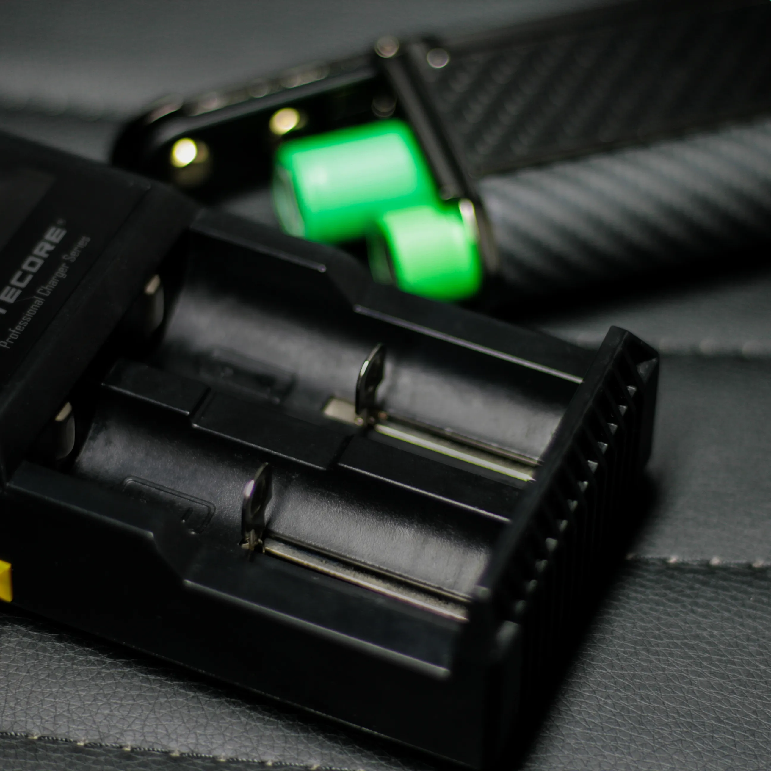 Як заряджати електронну сигарету? Фото-2