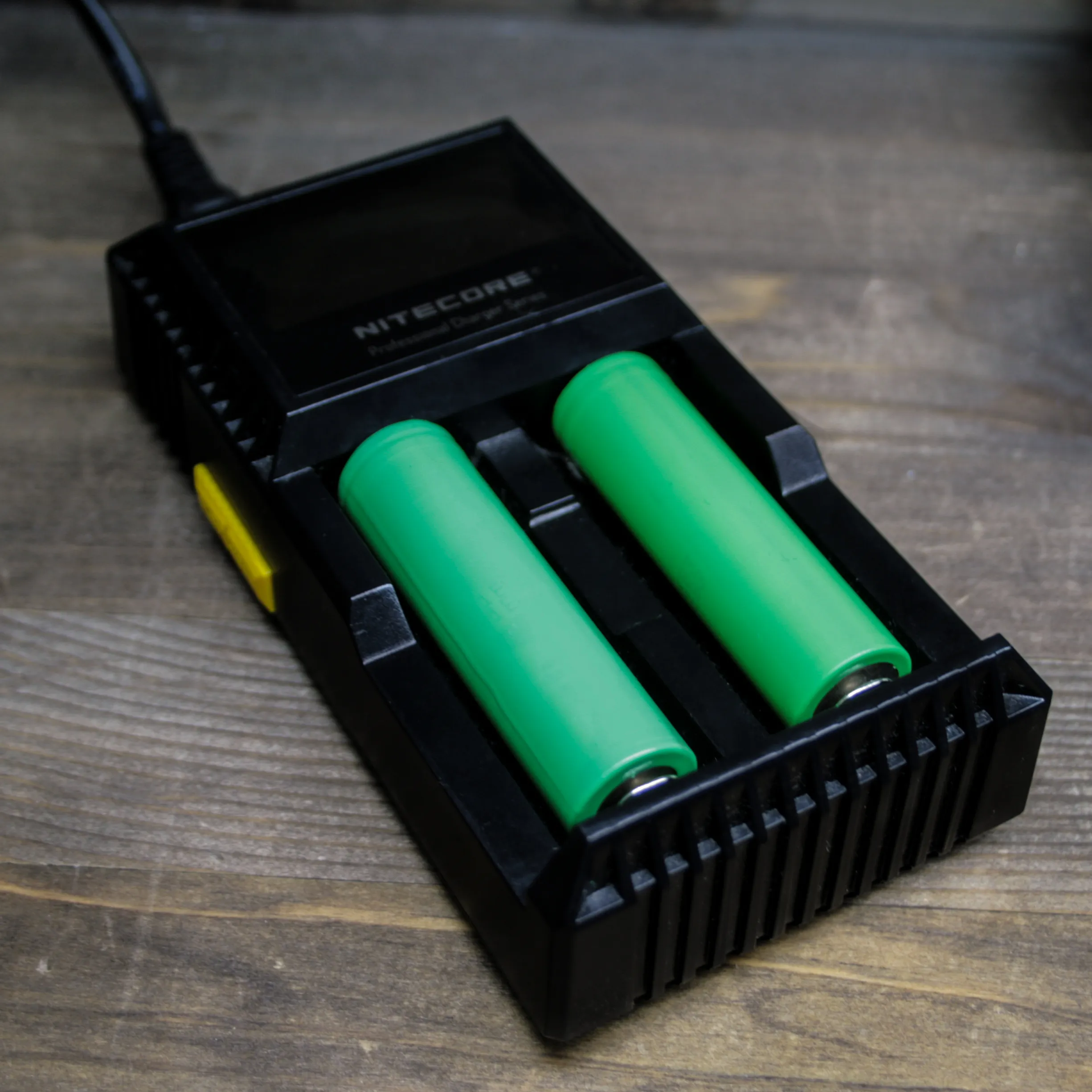 Як заряджати електронну сигарету? Фото-4