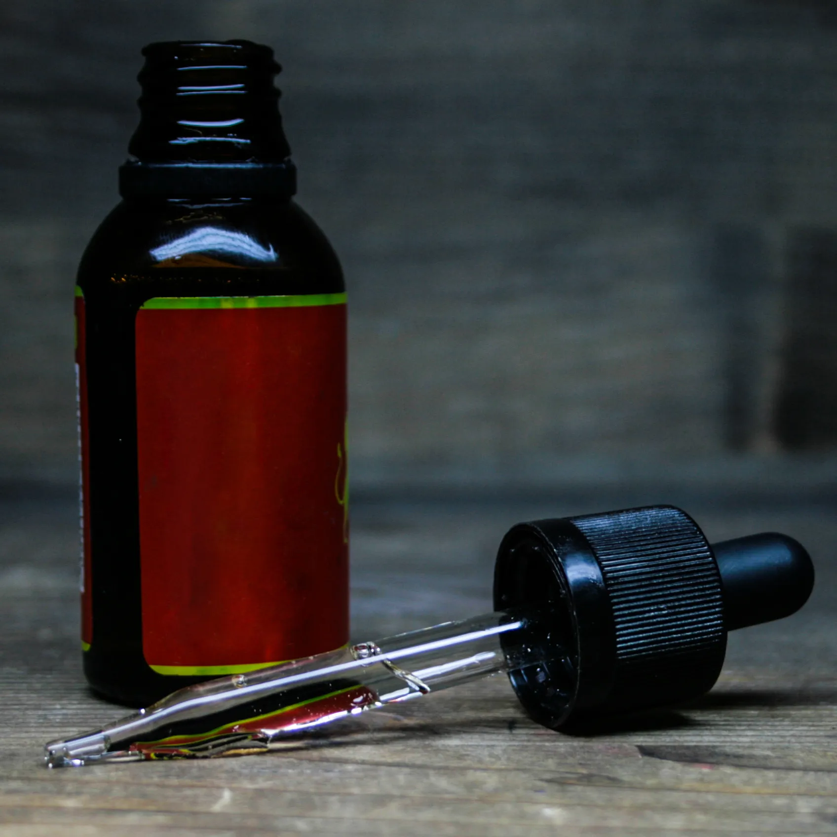 Как открыть флакончик с жидкостью для электронных сигарет Фото-2