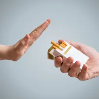 Навіщо переходити на вейпінг із куріння цигарок?