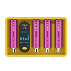 Универсальное зарядное устройство Efest - IMate R4